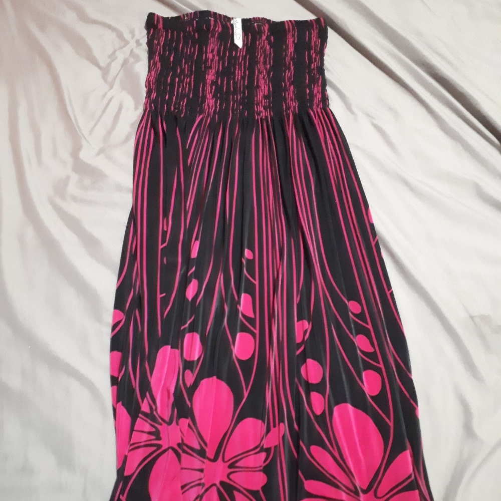 Like new womens floral sundress